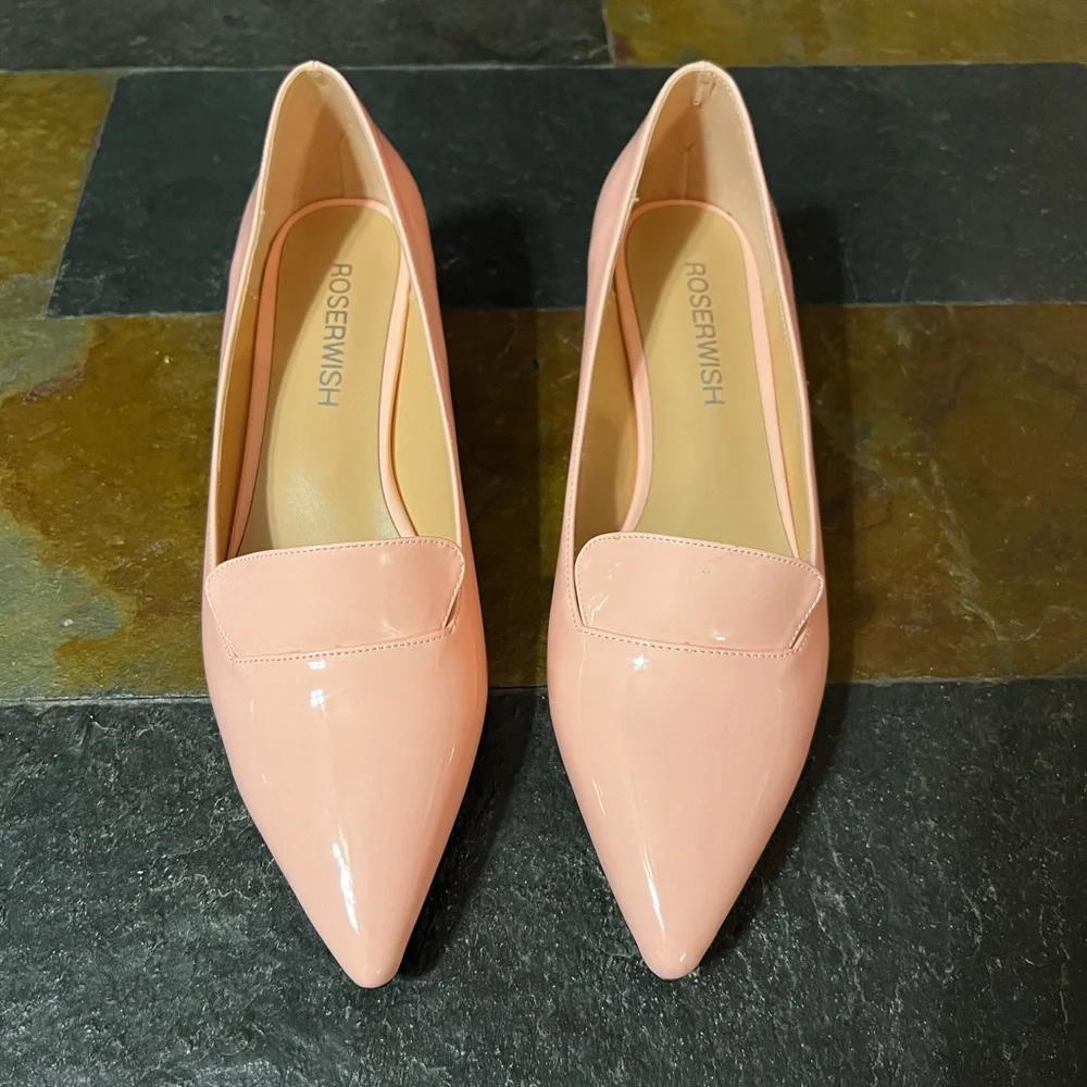 Mod Pink Patent Pumps - Picture 3 of 13